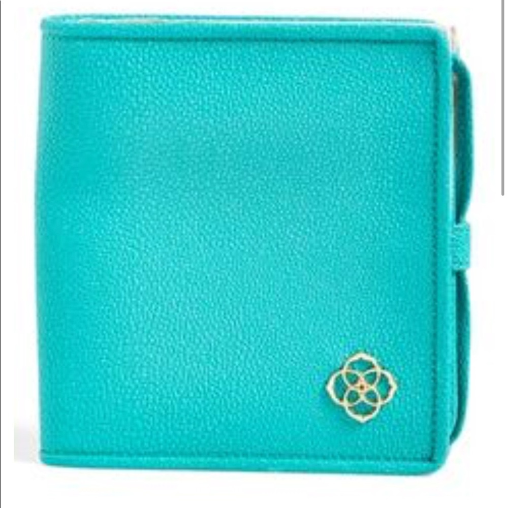 Kendra Scott jewelry organizer